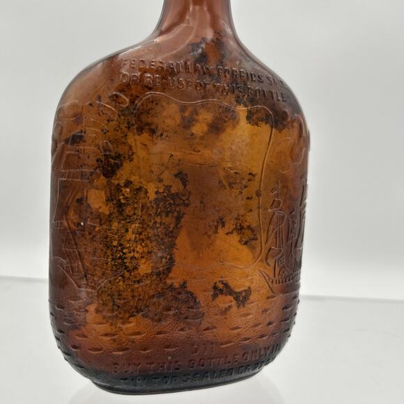 Vintage Amber Brown Bottle Embossed John Paul Jones 1 Pint Whiskey Flask 7.5” - Picture 8 of 16